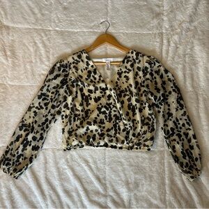 Women’s blouse